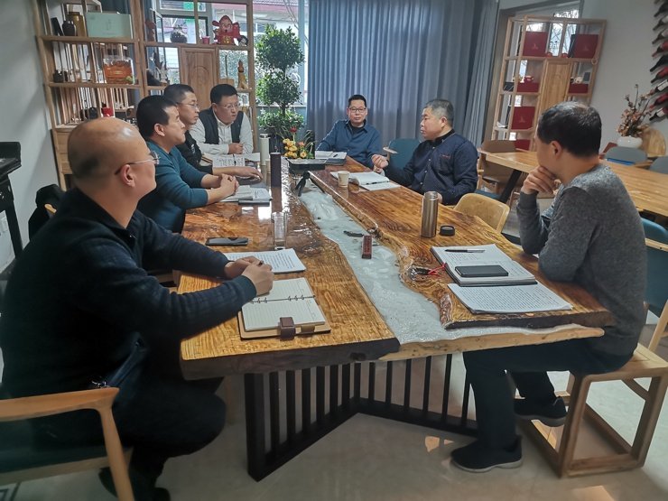 �Ϲ�����(�й���)���޹�˾����